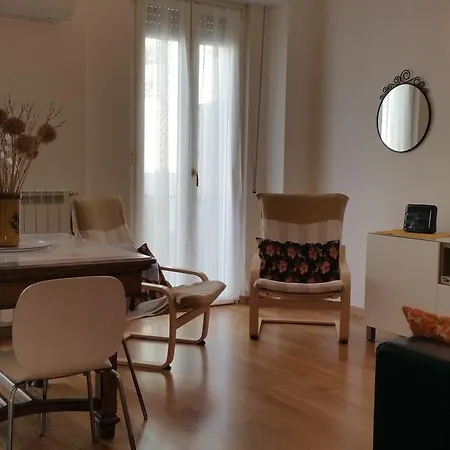 Rosemary House Apartment *