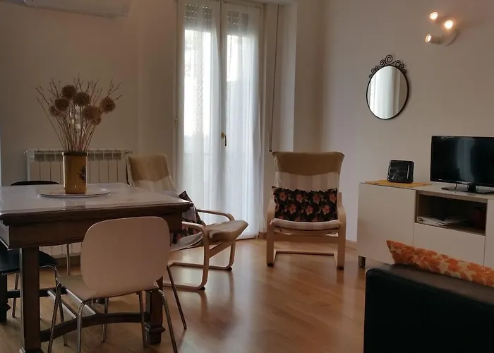 Rosemary House Apartament *